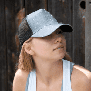 Casquette personnalisée brodée : le cadeau tendance de l&rsquo;été